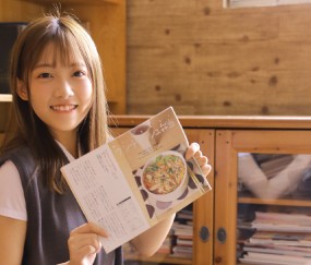 怀孕初期嘴巴里的味道（怀孕初期嘴里味道怪怪的）