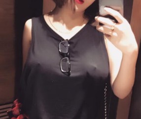 怀孕初期连续流出黄褐色液体（怀孕早期流黄褐色液体）