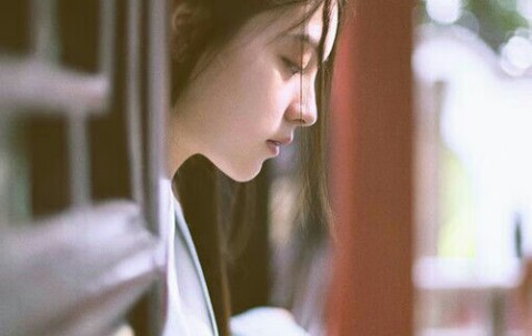 包含怀孕初期肚脐周围疼怎么回事啊的词条